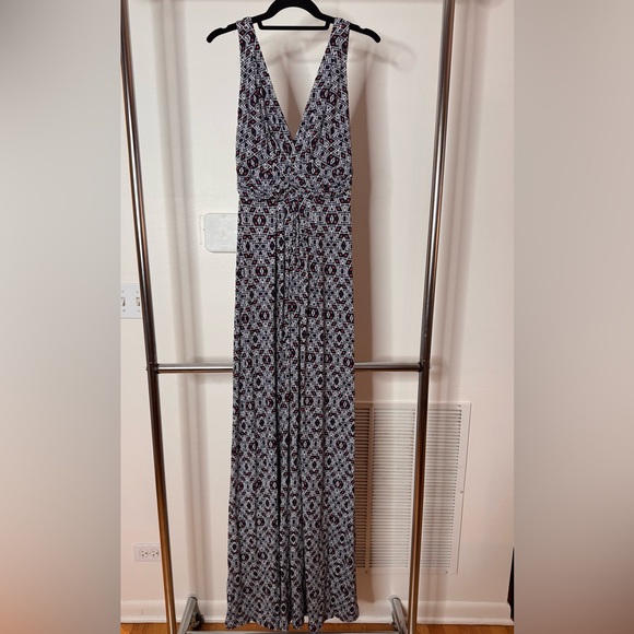 Tart Dresses & Skirts - Tart Black and White Patterned Maxi Dress